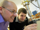 Mit intelligenter Farbe Risse in Bauwerken aufspüren