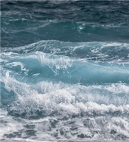 Forscher erzeugen Sprit bald aus Meerwasser