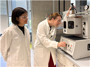 Die Revolutionierung der Materialsynthese durch künstliche Intelligenz