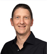 Oliver Baumann